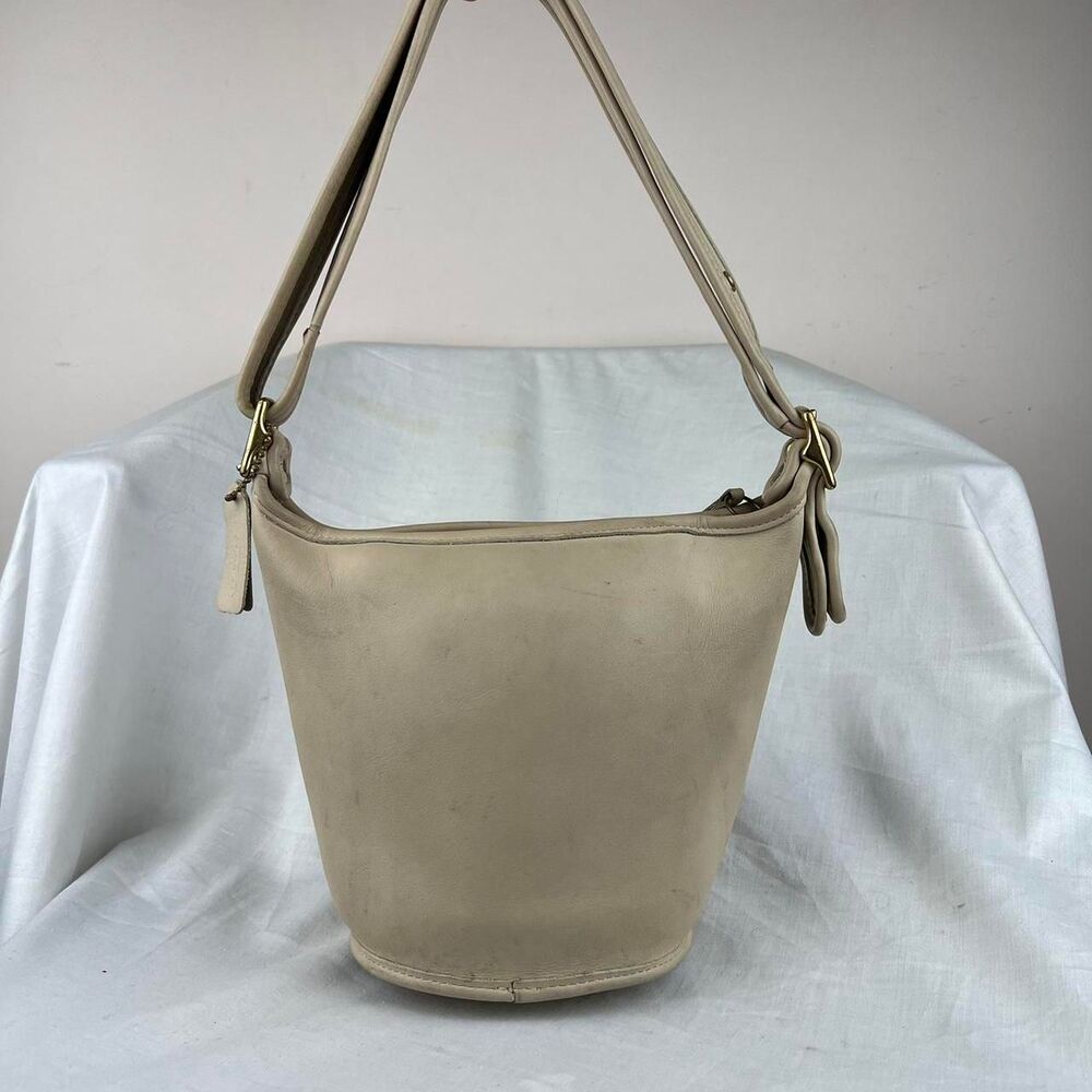 Coach 9019 "Maggie Duffle" Cream Leather Bucket Bag With Gold Hardware